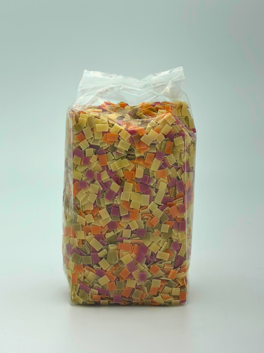 Sebzeli Erişte (Küçük kare kesim)