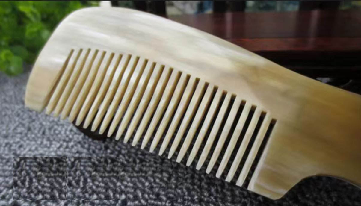 Doğal Kemik Tarak – Geniş Dişli, No-Statik, Saç ve Sakal Tarağı